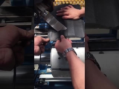 Przenośna maszyna do cięcia ciastek ultradźwiękowych o wysokiej częstotliwości z nożem zamiennym